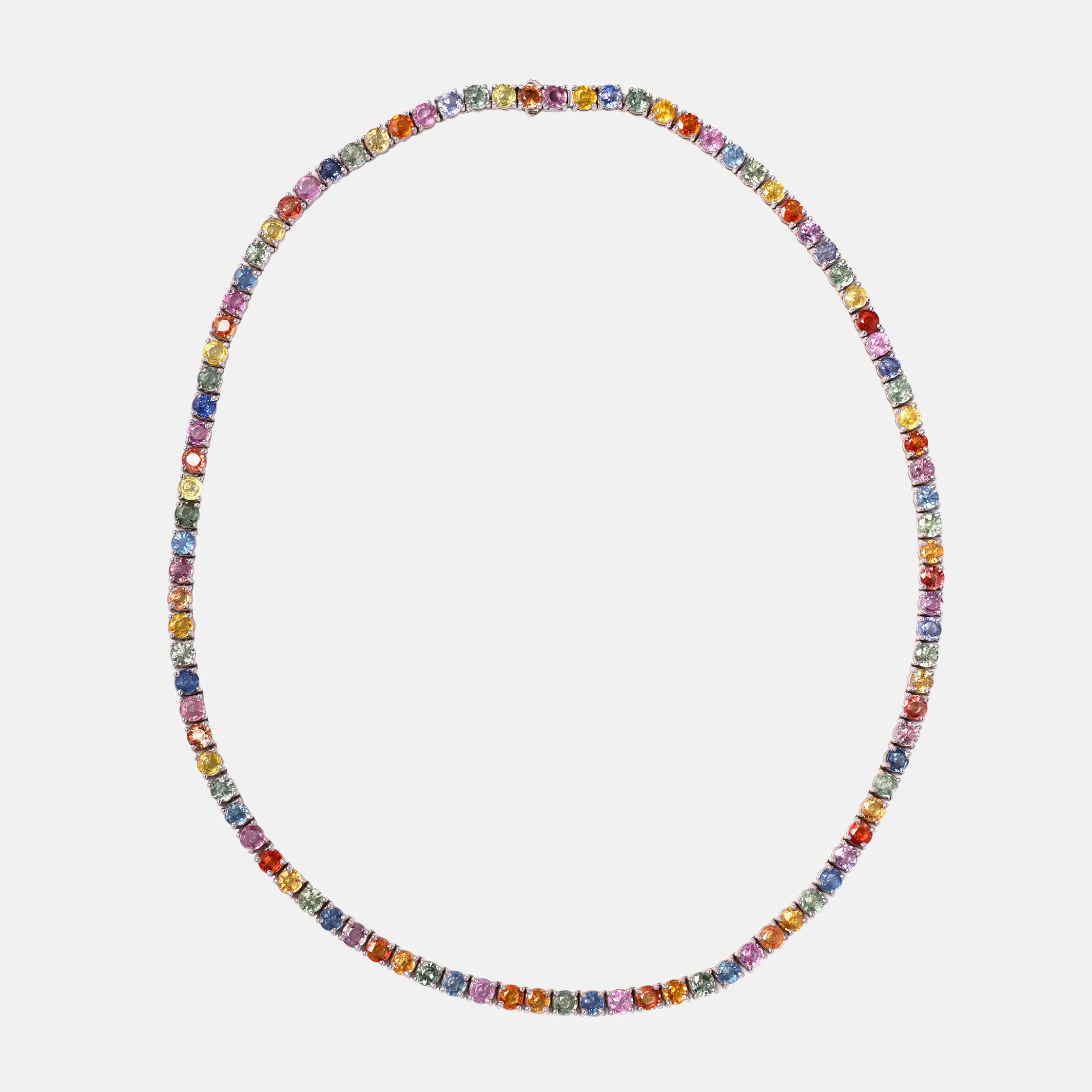 Bespoke 29.63ct Multicolor Saffier Tenniscollier 14k witgoud, Objet Dore