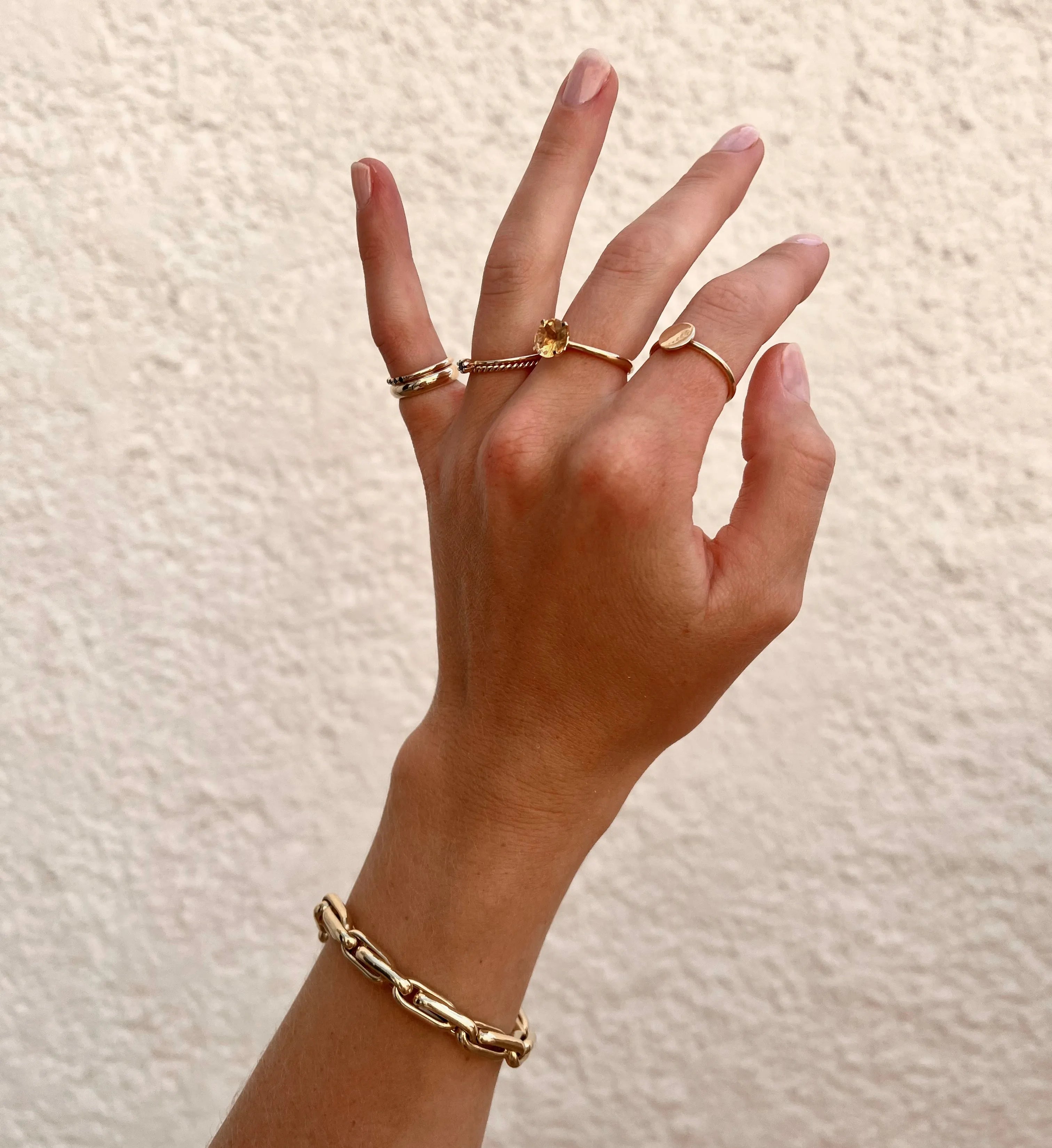 Initial Coin Ring 14 karaat goud, Objet Dore