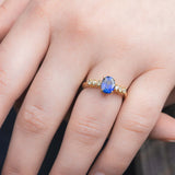 Sapphire & Diamond Eye-Catcher Ring 18k gold
